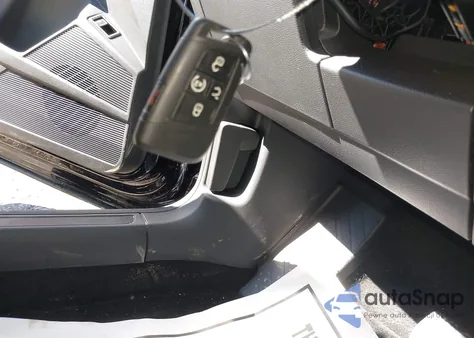 2024 Volkswagen Taos 1.5T Se from USA, damaged, VIN 3VVSX7B23RM084631